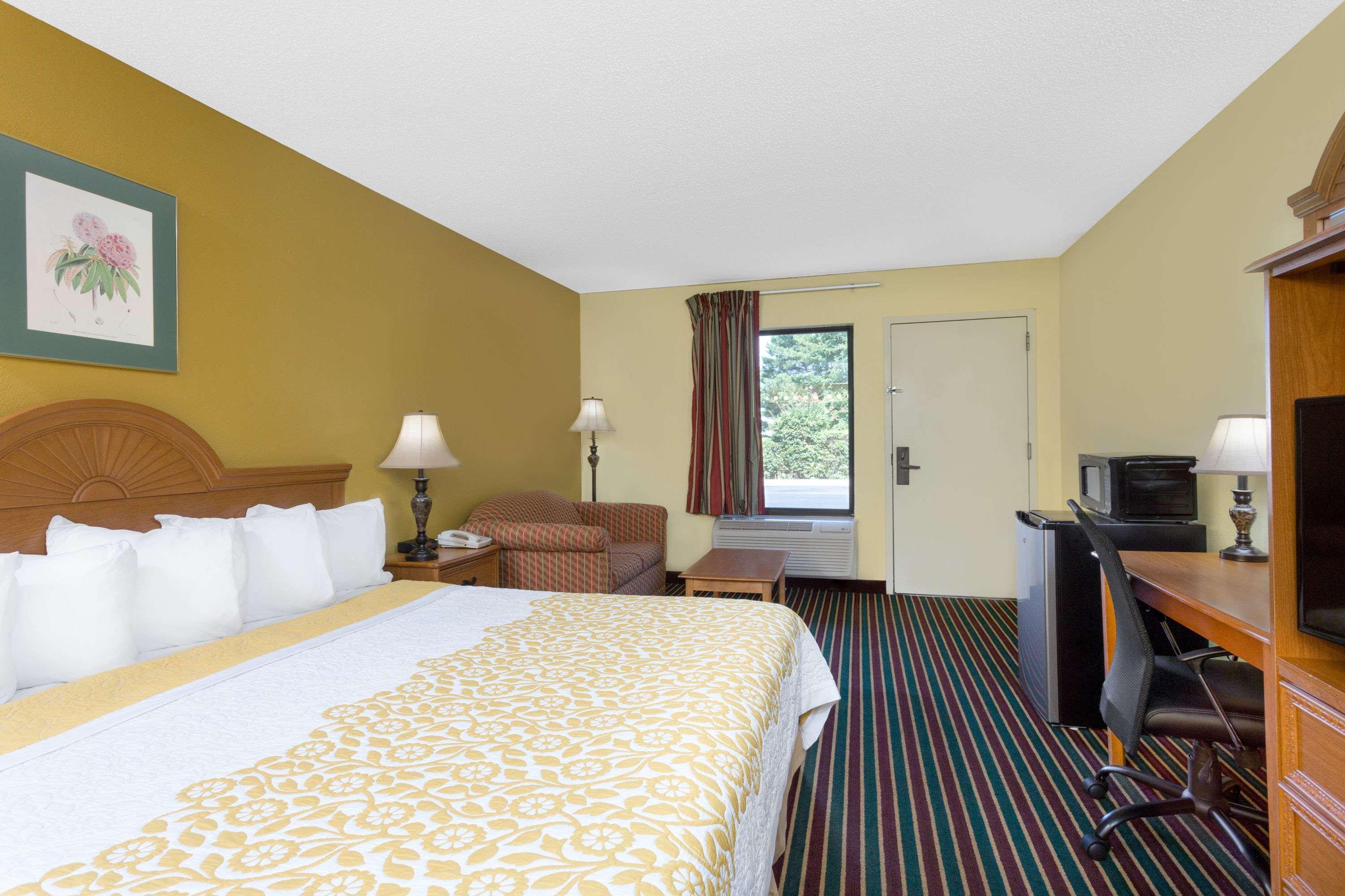 Days By Wyndham Motel 2*