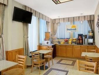 Days By Wyndham Motel 2*